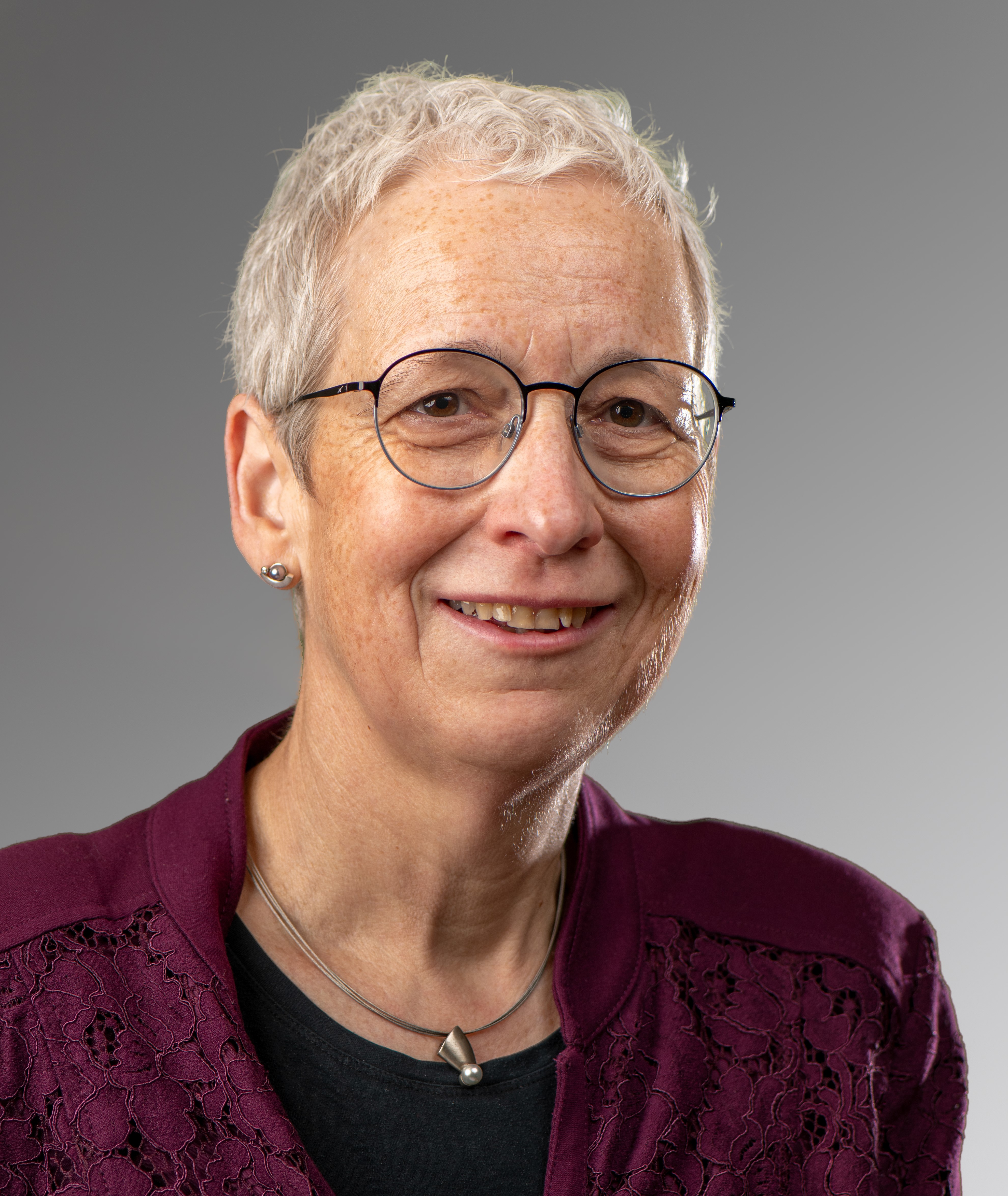 Prof. Dr. Silvia Rogler